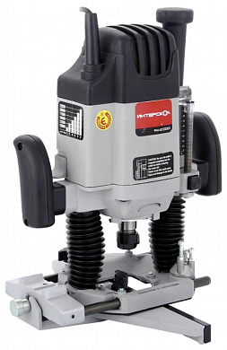 Фрезер универсальный Интерскол ФМ-67/2200Э